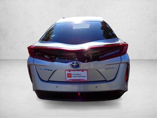 Certified 2022 Toyota Prius Prime Limited FWD image 3