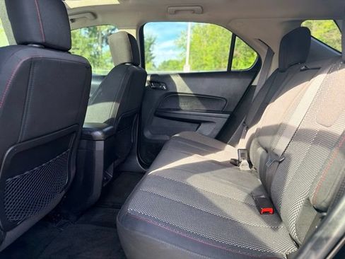 Used 2017 Chevrolet Equinox LT AWD/4WD image 25