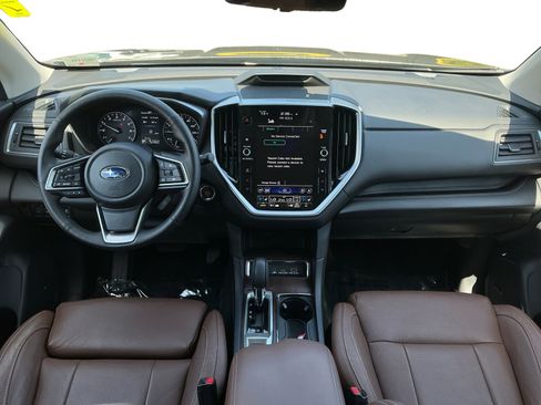 Used 2023 Subaru Ascent Touring AWD/4WD image 10