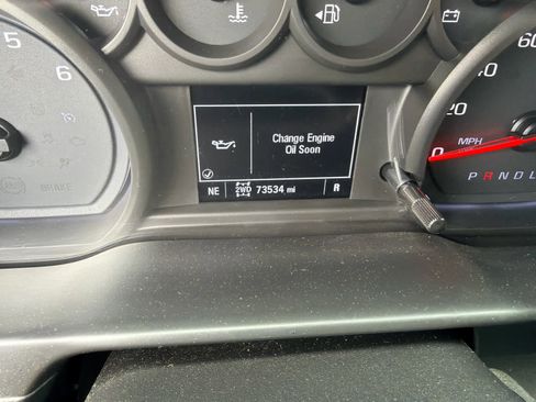 Used 2020 Chevrolet Silverado 1500 Custom Trail Boss w/ Custom Convenience Package AWD/4WD image 11