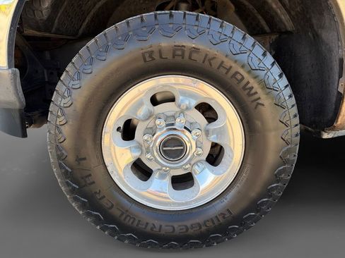 Used 2004 Ford F250 XLT AWD/4WD image 11