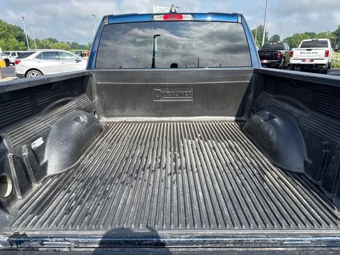 Used 2024 RAM 1500 Laramie AWD/4WD image 9