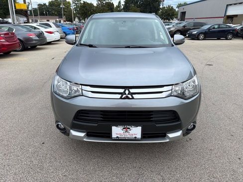 Used 2015 Mitsubishi Outlander SE FWD image 3