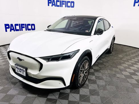 Used 2024 Ford Mustang Mach-E Premium image 3