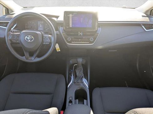 Used 2023 Toyota Corolla LE image 17