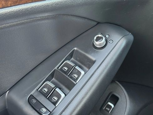 Used 2017 Audi Q5 2.0T Premium image 34