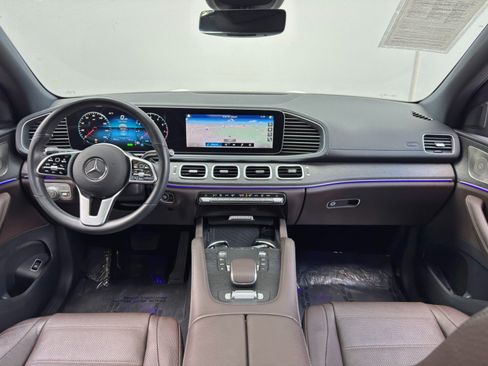 Used 2022 Mercedes-Benz GLS 450 4MATIC w/ Warmth & Comfort Package image 13