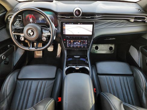 Used 2023 Maserati Grecale Modena image 34