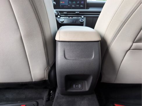 Used 2024 Hyundai Sonata SEL FWD image 34