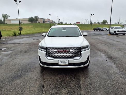 Used 2022 GMC Acadia Denali w/ Denali Technology Package AWD/4WD image 2