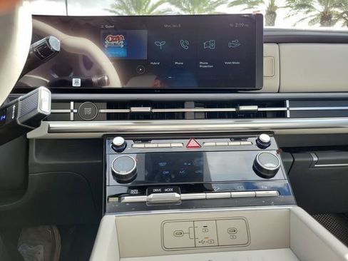 New 2026 Hyundai Santa Fe SE image 13