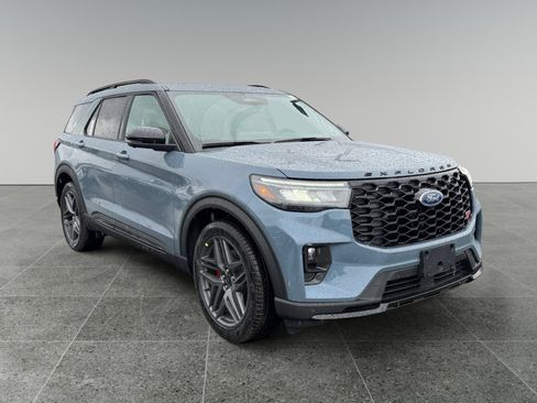 New 2025 Ford Explorer ST w/ Sun And Sound Package image 7