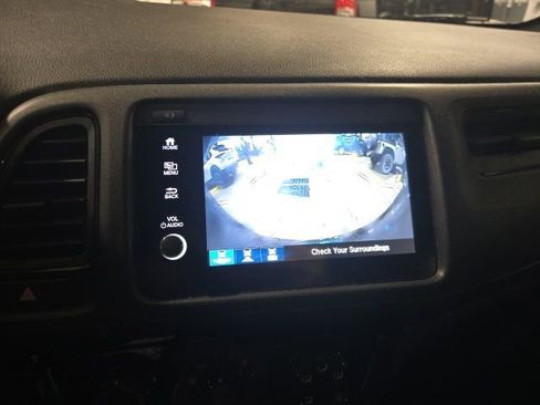 Used 2022 Honda HR-V Sport image 15