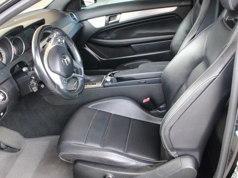 Used 2012 Mercedes-Benz C 250 Coupe image 2