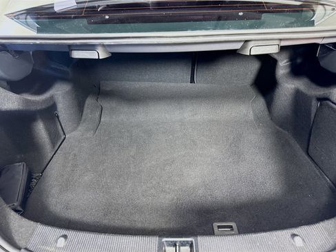 Used 2014 Mercedes-Benz C 250 Sport image 26