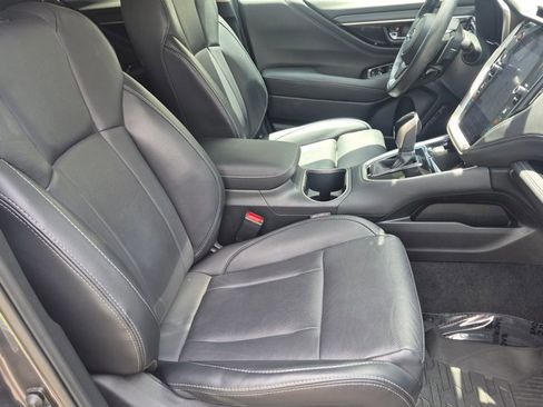 Used 2022 Subaru Outback Limited AWD/4WD image 20