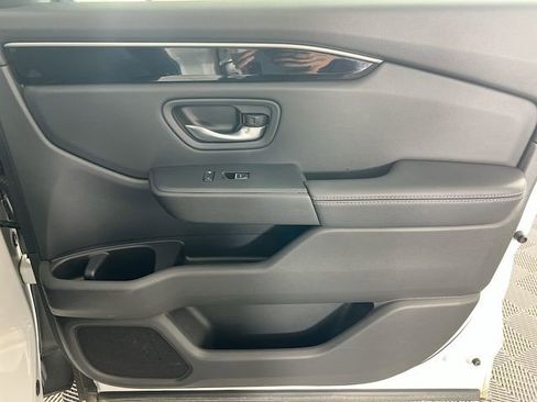 Certified 2023 Honda Pilot EX-L image 32