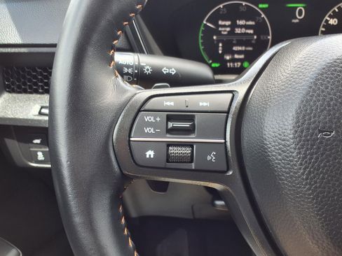 Certified 2025 Honda CR-V Sport-L image 17