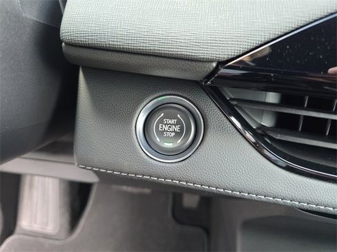 New 2026 Buick Enclave Sport Touring w/ Power Package image 31