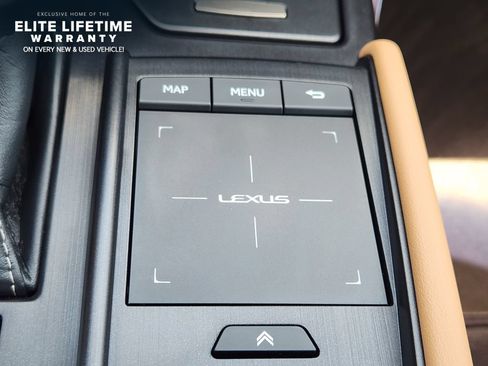 Used 2020 Lexus ES 300h w/ Premium Package FWD image 21