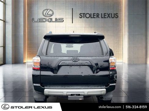 Used 2018 Toyota 4Runner TRD Off-Road Premium image 6