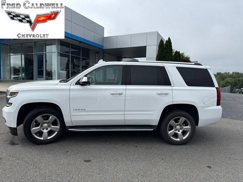 Used 2020 Chevrolet Tahoe Premier RWD image 3