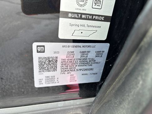 Used 2023 GMC Acadia SLT w/ Elevation Edition AWD/4WD image 15