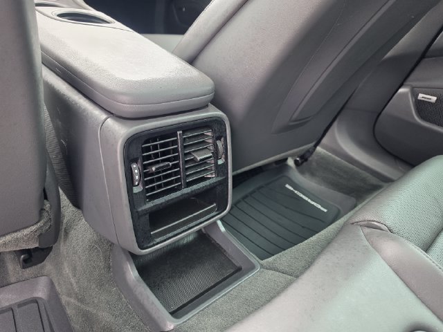 Used 2021 Porsche Taycan RWD image 35