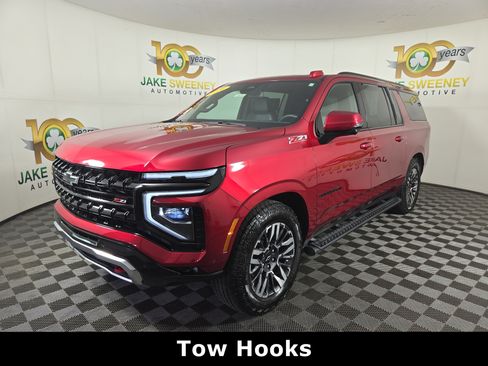 Used 2026 Chevrolet Suburban Z71 w/ Z71 Off-Road Package AWD/4WD image 4