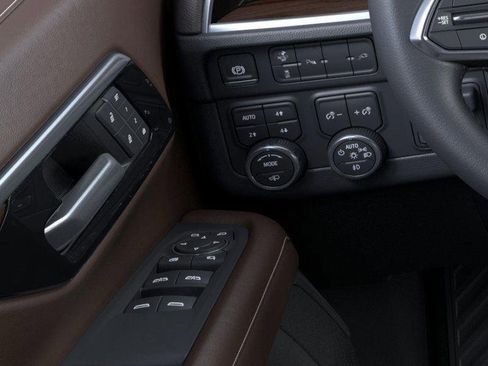 New 2026 Chevrolet Suburban High Country image 22