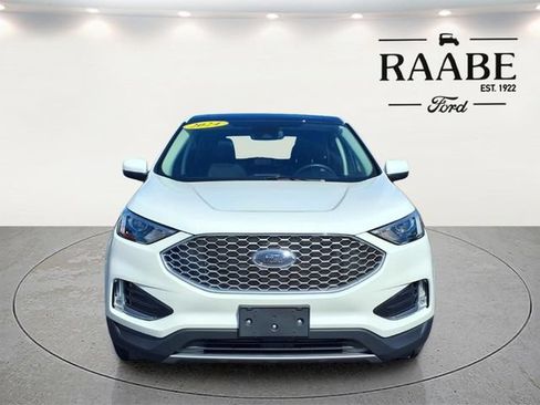 Used 2024 Ford Edge SEL w/ Convenience Package AWD/4WD image 2