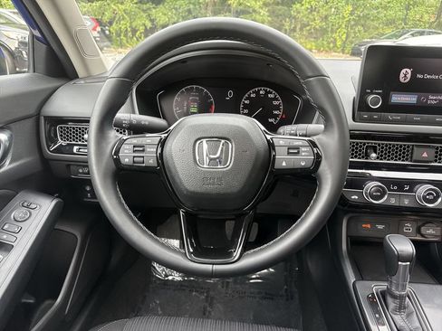 Used 2023 Honda Civic EX image 11