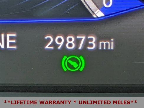 Used 2023 Volkswagen Tiguan SE image 31