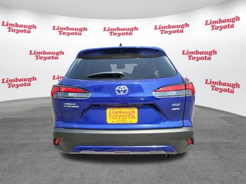 Used 2025 Toyota Corolla Cross XLE AWD/4WD image 23