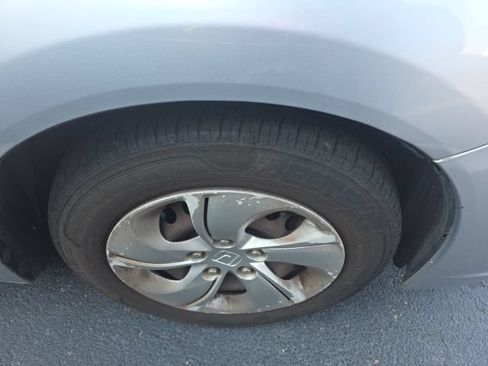 Used 2013 Honda Civic LX image 11