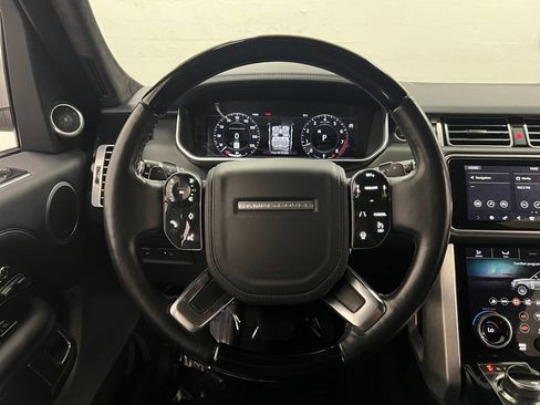 Used 2018 Land Rover Range Rover Supercharged AWD/4WD image 17