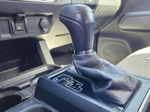 Used 2021 Toyota Tacoma SR w/ SR Convenience Package image 10