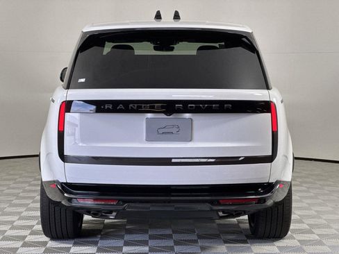 New 2025 Land Rover Range Rover SE image 4