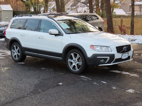 Used 2015 Volvo XC70 T6 Platinum image 18