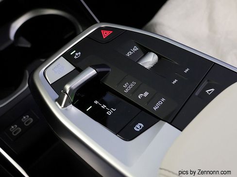 New 2026 BMW X1 xDrive28i w/ Convenience Package AWD/4WD image 22