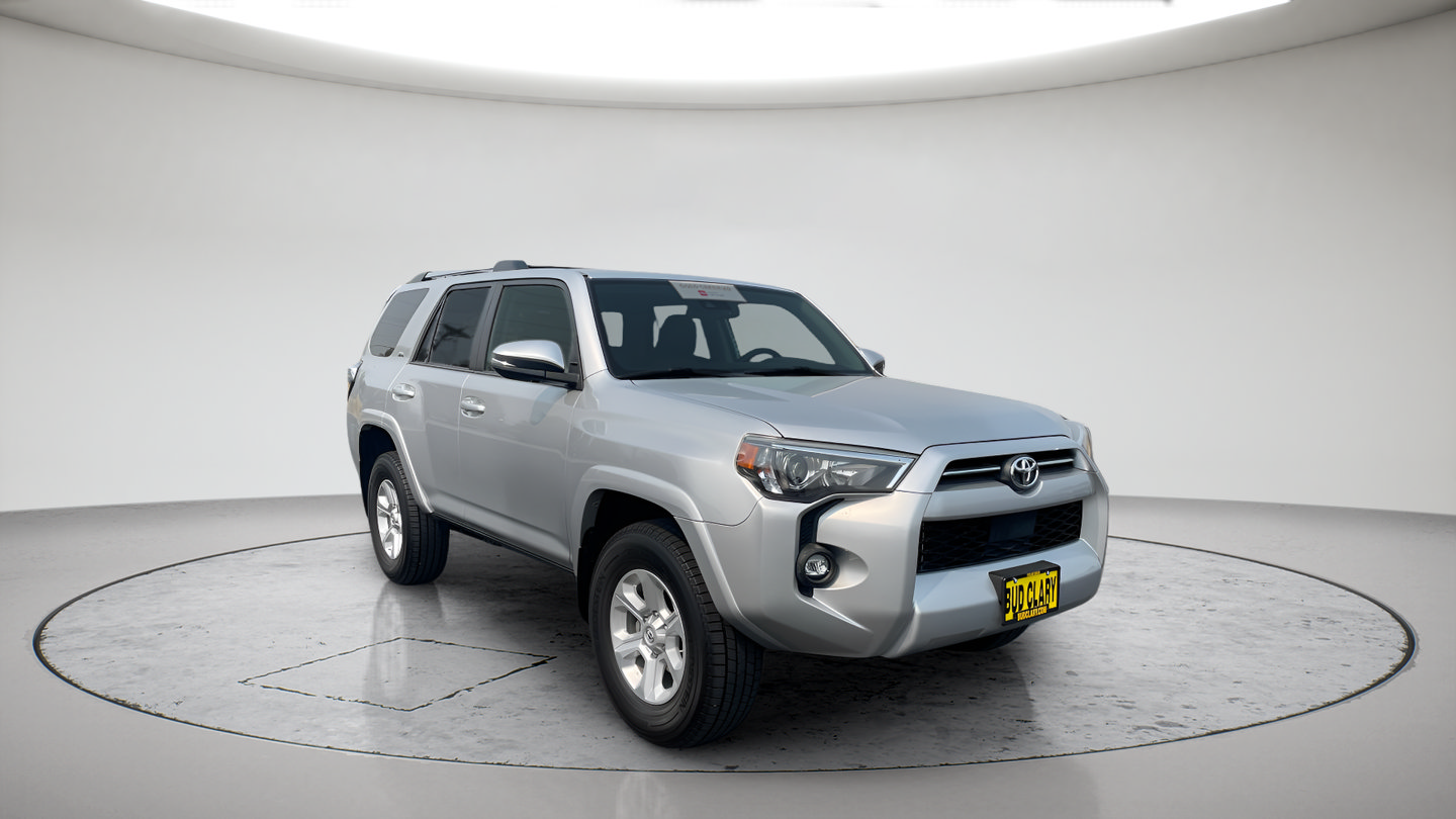 Certified 2021 Toyota 4Runner SR5 Premium w/ Moonroof Package AWD/4WD image 3