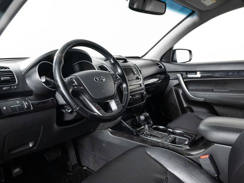 Used 2014 Kia Sorento EX image 13