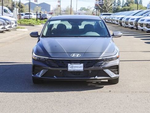 New 2026 Hyundai Elantra Blue image 7