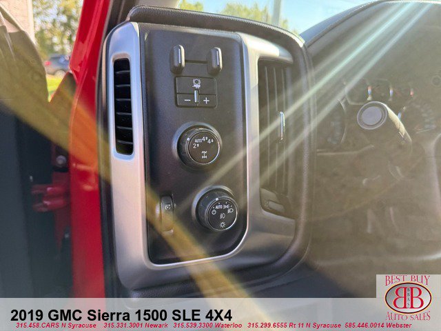 Used 2019 GMC Sierra 1500 SLE w/ SLE Value Package AWD/4WD image 18
