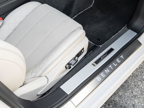 Used 2022 Bentley Continental GT Speed AWD/4WD image 31