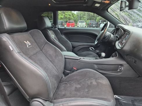 Used 2019 Dodge Challenger R/T Scat Pack RWD image 37