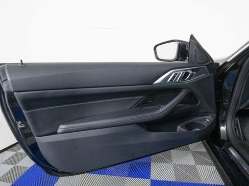 Used 2025 BMW 430i Coupe image 9