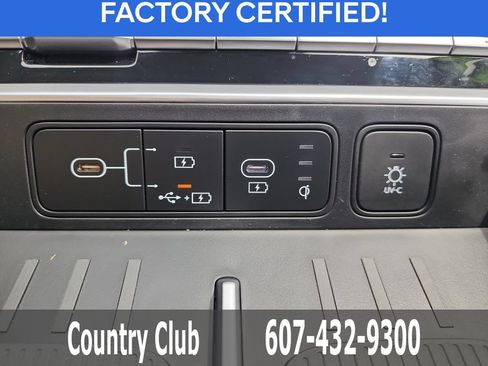 Certified 2024 Hyundai Santa Fe Limited AWD/4WD image 16