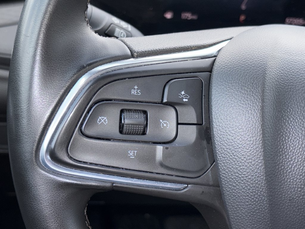 Used 2024 Buick Encore GX Sport Touring FWD image 13