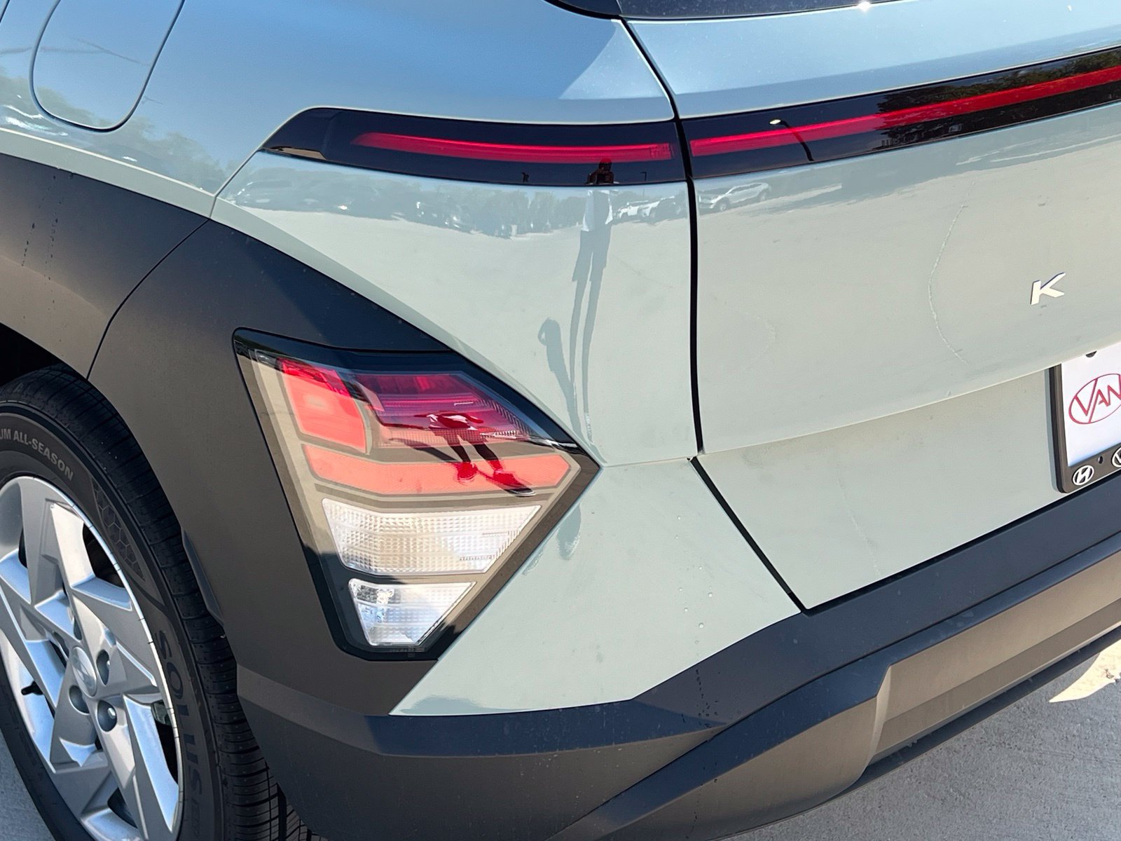 New 2027 Hyundai Kona SE FWD image 12